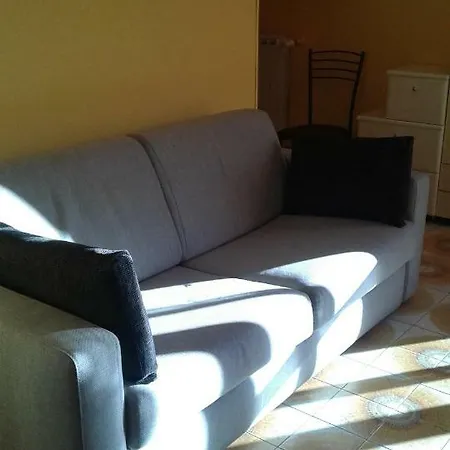 Lauretta Apartment *