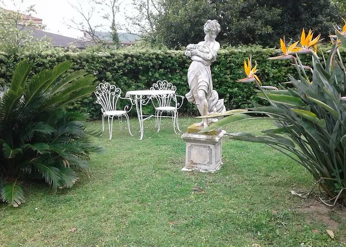 Lauretta Lejlighed *